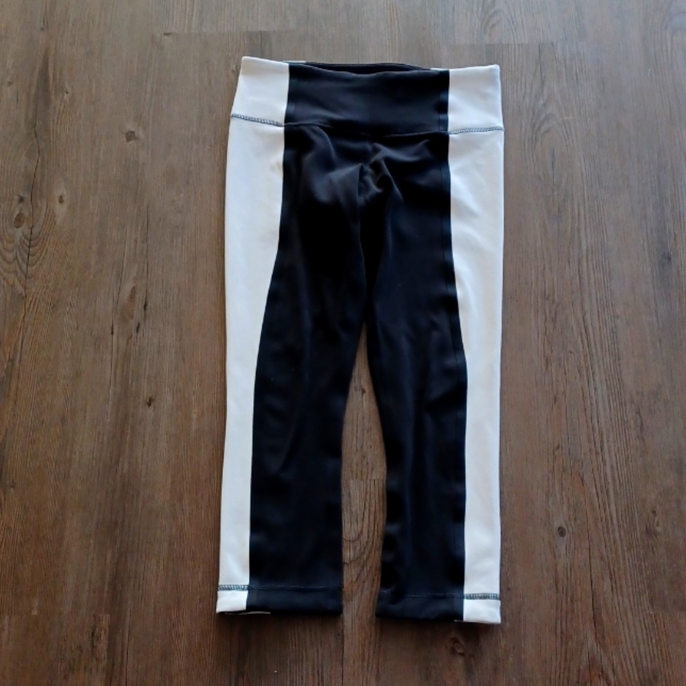 Lululemon women's capri leggings size xs